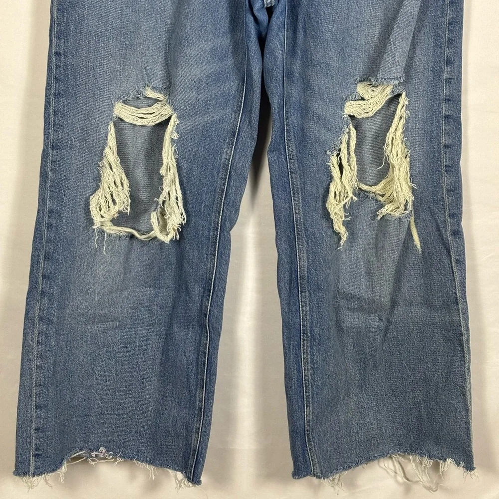 Lucky Brand Jeans Ripped Low Rise Super Wide Leg Med wash- 8/29